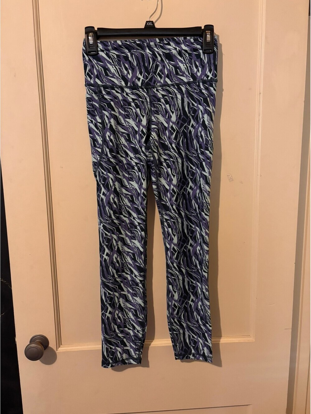 Under Armor Blue Purple Abstract Print Leggings Small